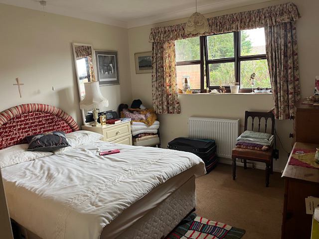 'Holt Double Room £399 p/m part of a Homeshare Photo 1