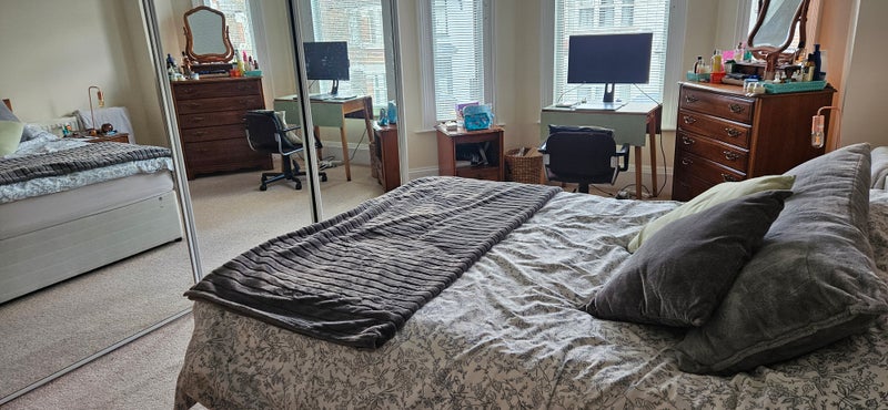 'Harrow Double Room £449 part of a Homeshare Photo 1