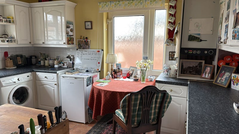 Ickenham double & ensuite £449 p/m Homeshare Photo 11